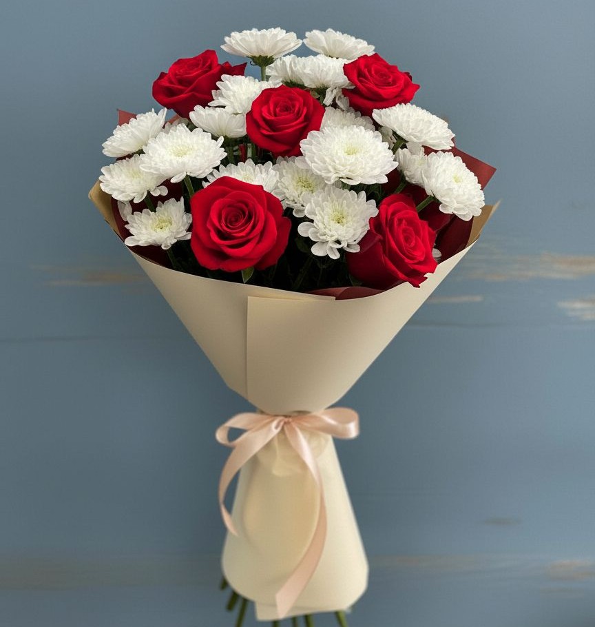 Букет цветов из: Розы и Хризантемы в Зеленодольске