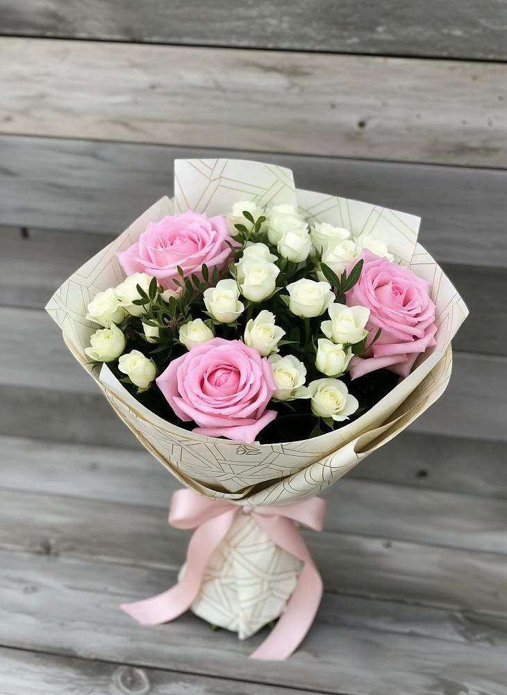 Букет цветов из: Розы в Зеленодольске
