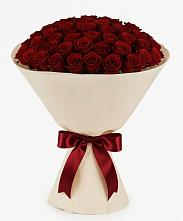 Букет 101 Бордовая роза Блэк Бакарра в Зеленодольске