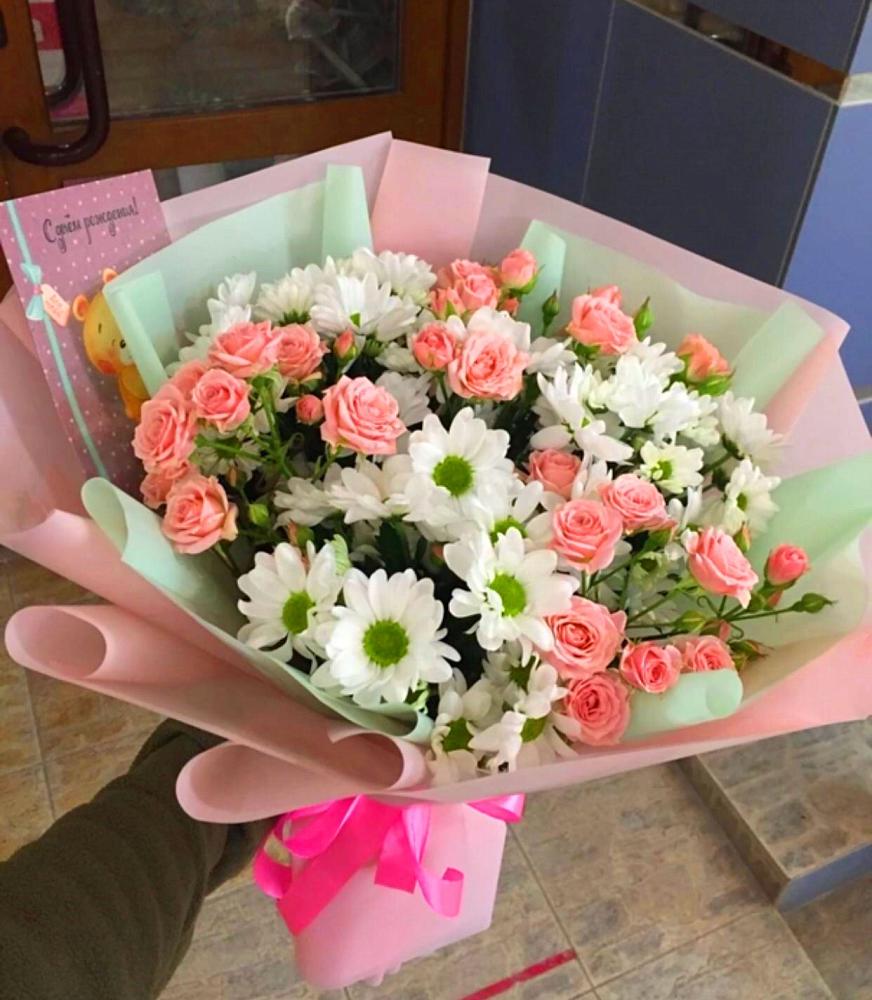 Букет цветов из: Розы и Хризантемы в Зеленодольске