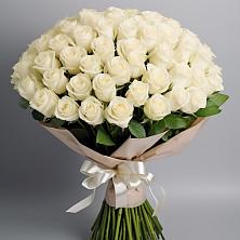 Букет 101 беля роза Белоснежка в Зеленодольске