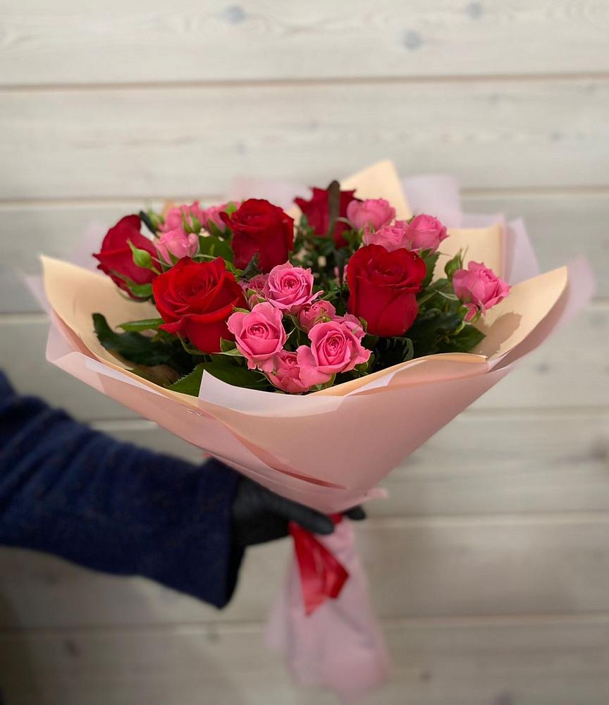 Букет цветов из: Розы в Зеленодольске