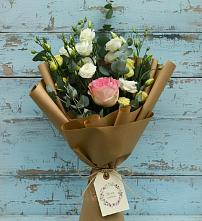Букет цветов из:  Розы и Лизиантусы #REPLACE_PRED# Зеленодольске