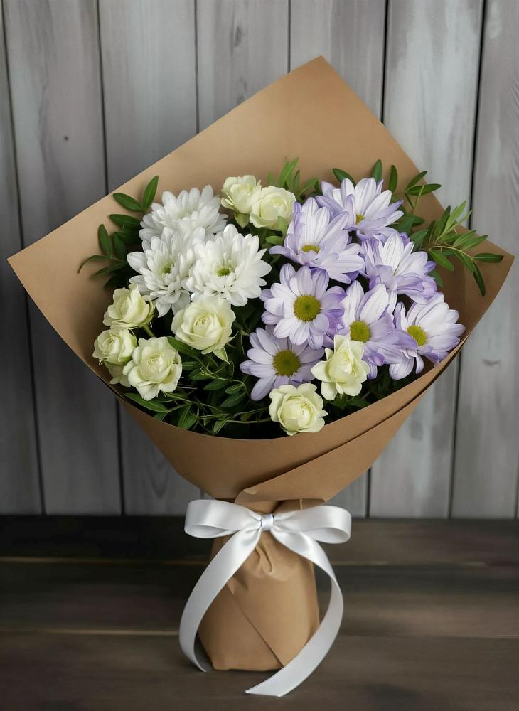 Букет цветов из: Хризантемы и Розы в Зеленодольске